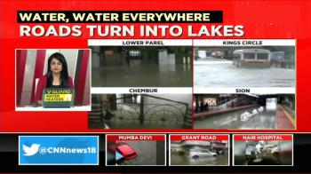 jiocinema - Local train and bus services hit in Mumbai as heavy rains leave city flooded