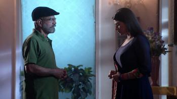 jiocinema - Raj stops Tanuja from leaving the Bedi House!
