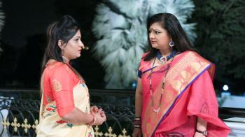 jiocinema - Prameela confronts Shobha