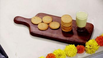 jiocinema - 'Chandrakala' and 'Cheese Chakli Cookies'