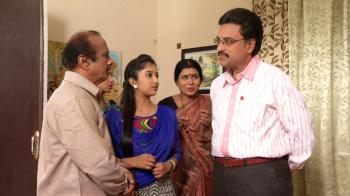 jiocinema - Shanta Ram invites Laasya back