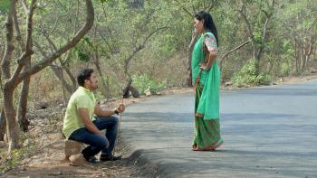 jiocinema - Ranjit and Saraswati get stranded