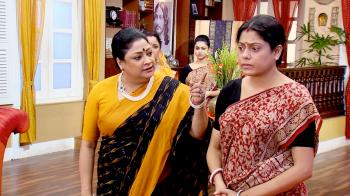 jiocinema - Shakuntala blames Shyamali