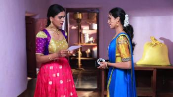 jiocinema - Sanya offers to help Varudhini