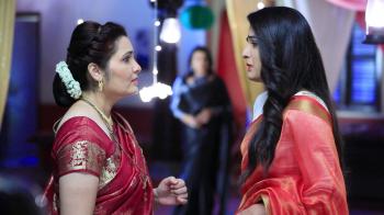 jiocinema - Maithili confesses to her mother!