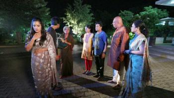 jiocinema - Kanchana returns to torment Nandini!