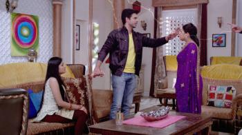 jiocinema - Anjali turns Vikram against Saroj