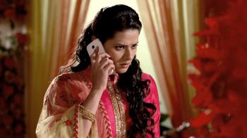 jiocinema - Anuja receives a threatening call!