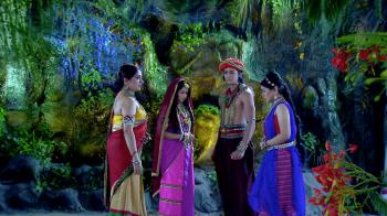 jiocinema - Chandara disrupts Gangaa's Phool Sajja