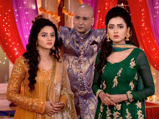 Watch Swaragini Season 1 Full Episode 440 01 Nov 2016 Online For Free On Jiocinema Com Enjoy swaragini show all episodes, a story swara and ragini. swaragini 01 nov 2016