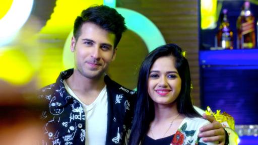 Watch Tu Aashiqui Season 1 Full Episode 222 12 Jul 2018 Online For Free On Jiocinema Com Tu aashiqui written updates read written episodes. tu aashiqui 12 jul 2018